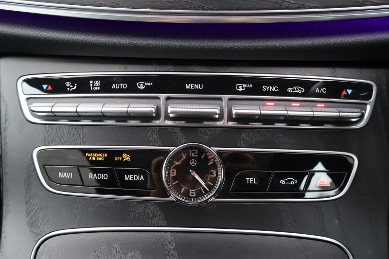 メルセデスベンツ Eクラス E400 4MATIC ｸｰﾍﾟ ｽﾎﾟｰﾂ　ﾚｰﾀﾞｰｾｰﾌﾃｨPKG ｴｸｽｸﾙｰｼﾌﾞPKG ｴｱﾊﾞﾗﾝｽPKG ﾊﾟﾉﾗﾏSR ｷｰﾚｽGO 黒ﾅｯﾊﾟ革 ﾍﾞﾝﾁﾚｰﾀｰ ﾀﾞｲﾅﾐｯｸｼｰﾄ 純正ﾅﾋﾞ地ﾃﾞｼﾞ 360°ｶﾒﾗ Burmesterｻﾗｳﾝﾄﾞ Applecarplay Android Auto 電動Rｹﾞｰﾄ HUD PTS AMG19ｲﾝﾁAW　2年保証