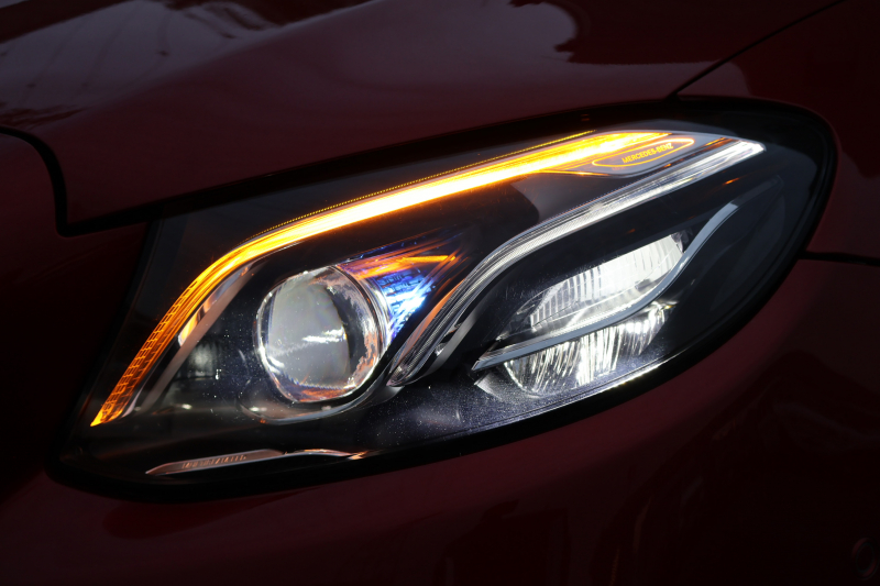 メルセデスベンツ Eクラス E400 4MATIC ｸｰﾍﾟ ｽﾎﾟｰﾂ　ﾚｰﾀﾞｰｾｰﾌﾃｨPKG ｴｸｽｸﾙｰｼﾌﾞPKG ｴｱﾊﾞﾗﾝｽPKG ﾊﾟﾉﾗﾏSR ｷｰﾚｽGO 黒ﾅｯﾊﾟ革 ﾍﾞﾝﾁﾚｰﾀｰ ﾀﾞｲﾅﾐｯｸｼｰﾄ 純正ﾅﾋﾞ地ﾃﾞｼﾞ 360°ｶﾒﾗ Burmesterｻﾗｳﾝﾄﾞ Applecarplay Android Auto 電動Rｹﾞｰﾄ HUD PTS AMG19ｲﾝﾁAW　2年保証