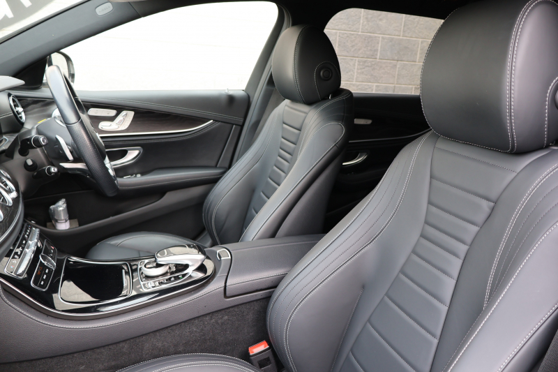 メルセデスベンツ Eクラス E200 ｽﾃｰｼｮﾝﾜｺﾞﾝ AVG ｽﾎﾟｰﾂ(本革仕様)　ﾚｰﾀﾞｰｾｰﾌﾃｨPKG ｴｱﾊﾞﾗﾝｽPKG 1ｵｰﾅｰ 黒ﾅｯﾊﾟ革 ｼｰﾄﾋｰﾀｰ 純正ﾅﾋﾞ地ﾃﾞｼﾞ 360°ｶﾒﾗ Burmesterｻﾗｳﾝﾄﾞ Applecarplay Android Auto 電動Rｹﾞｰﾄ ﾌｯﾄﾄﾗﾝｸOP ﾏﾙﾁﾋﾞｰﾑLED PTS AMG19AW　2年保証