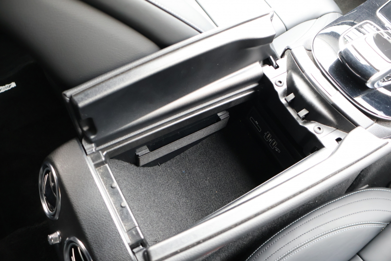 メルセデスベンツ Eクラス E200 ｽﾃｰｼｮﾝﾜｺﾞﾝ AVG ｽﾎﾟｰﾂ(本革仕様)　ﾚｰﾀﾞｰｾｰﾌﾃｨPKG ｴｱﾊﾞﾗﾝｽPKG 1ｵｰﾅｰ 黒ﾅｯﾊﾟ革 ｼｰﾄﾋｰﾀｰ 純正ﾅﾋﾞ地ﾃﾞｼﾞ 360°ｶﾒﾗ Burmesterｻﾗｳﾝﾄﾞ Applecarplay Android Auto 電動Rｹﾞｰﾄ ﾌｯﾄﾄﾗﾝｸOP ﾏﾙﾁﾋﾞｰﾑLED PTS AMG19AW　2年保証