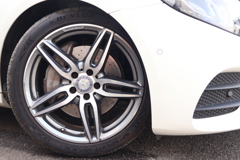 メルセデスベンツ Eクラス E200 ｽﾃｰｼｮﾝﾜｺﾞﾝ AVG ｽﾎﾟｰﾂ(本革仕様)　ﾚｰﾀﾞｰｾｰﾌﾃｨPKG ｴｱﾊﾞﾗﾝｽPKG 1ｵｰﾅｰ 黒ﾅｯﾊﾟ革 ｼｰﾄﾋｰﾀｰ 純正ﾅﾋﾞ地ﾃﾞｼﾞ 360°ｶﾒﾗ Burmesterｻﾗｳﾝﾄﾞ Applecarplay Android Auto 電動Rｹﾞｰﾄ ﾌｯﾄﾄﾗﾝｸOP ﾏﾙﾁﾋﾞｰﾑLED PTS AMG19AW　2年保証