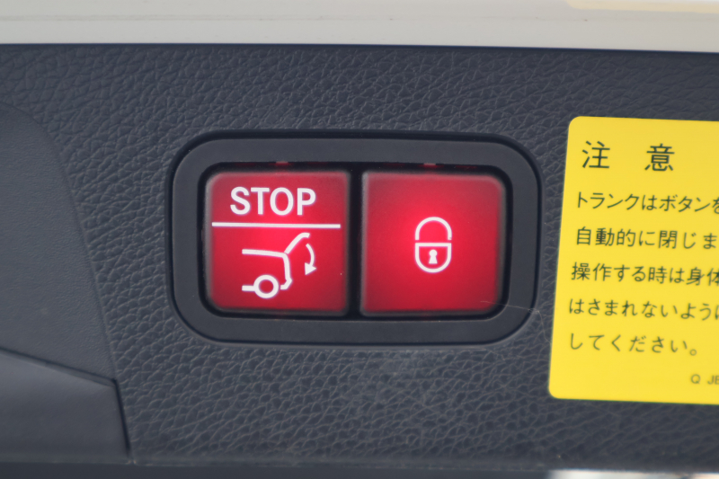 メルセデスベンツ Eクラス E200 ｽﾃｰｼｮﾝﾜｺﾞﾝ AVG ｽﾎﾟｰﾂ(本革仕様)　ﾚｰﾀﾞｰｾｰﾌﾃｨPKG ｴｱﾊﾞﾗﾝｽPKG 1ｵｰﾅｰ 黒ﾅｯﾊﾟ革 ｼｰﾄﾋｰﾀｰ 純正ﾅﾋﾞ地ﾃﾞｼﾞ 360°ｶﾒﾗ Burmesterｻﾗｳﾝﾄﾞ Applecarplay Android Auto 電動Rｹﾞｰﾄ ﾌｯﾄﾄﾗﾝｸOP ﾏﾙﾁﾋﾞｰﾑLED PTS AMG19AW　2年保証