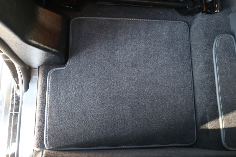 AMG Gクラス G63　左ﾊﾝﾄﾞﾙ ﾃﾞｨｽﾄﾛﾆｯｸ&BSM 7AT SR designo黒革ｼｰﾄ ｼｰﾄﾋｰﾀｰ ﾍﾞﾝﾁﾚｰﾀｰ 純正ﾅﾋﾞ地ﾃﾞｼﾞ harman/kardonｻﾗｳﾝﾄﾞ Bﾓﾆﾀｰ PTS ｷｾﾉﾝﾗｲﾄ AMG20ｲﾝﾁAW　2年保証