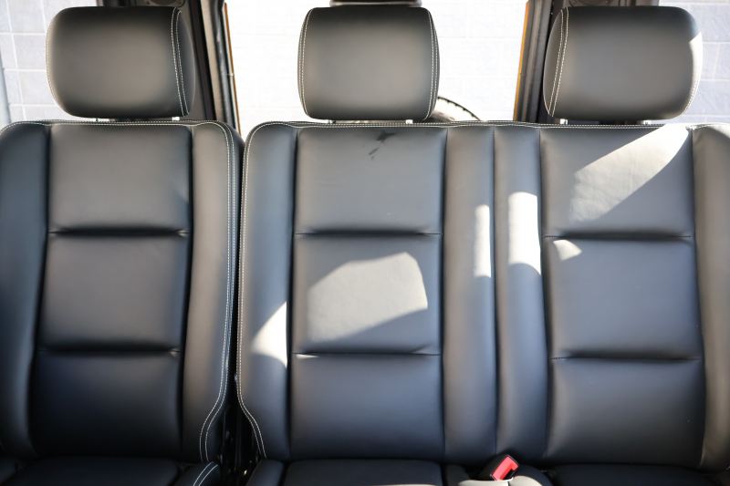 AMG Gクラス G63　左ﾊﾝﾄﾞﾙ ﾃﾞｨｽﾄﾛﾆｯｸ&BSM 7AT SR designo黒革ｼｰﾄ ｼｰﾄﾋｰﾀｰ ﾍﾞﾝﾁﾚｰﾀｰ 純正ﾅﾋﾞ地ﾃﾞｼﾞ harman/kardonｻﾗｳﾝﾄﾞ Bﾓﾆﾀｰ PTS ｷｾﾉﾝﾗｲﾄ AMG20ｲﾝﾁAW　2年保証