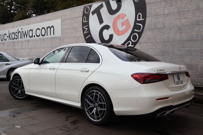 メルセデスベンツ Eクラス E200 ｽﾎﾟｰﾂ(BSG搭載ﾓﾃﾞﾙ)　後期型 AMGﾗｲﾝｲﾝﾃﾘｱPKG ｴｸｽｸﾙｰｼﾌﾞPKG ﾚｰﾀﾞｰｾｰﾌﾃｨPKG 1ｵｰﾅｰ ﾊﾟﾉﾗﾏSR 黒ﾅｯﾊﾟ革 ｼｰﾄﾋｰﾀ MBUX ARﾅﾋﾞ地ﾃﾞｼﾞ  AppleCarPlay 360°ｶﾒﾗ Burmester ﾜｲﾔﾚｽﾁｬｰｼﾞﾝｸﾞ HUD PTS AMG19ｲﾝﾁAW　2年保証