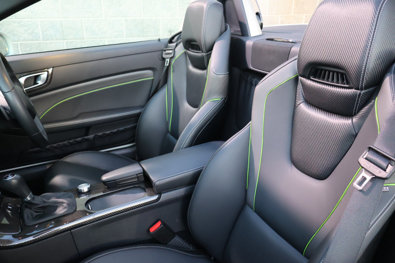 メルセデスベンツ SLKクラス SLK200 ｶｰﾎﾞﾝﾙｯｸｴﾃﾞｨｼｮﾝ　限定100台 AMGｽﾎﾟｰﾂPKG ﾚｰﾀﾞｰｾｰﾌﾃｨPKG 1ｵｰﾅｰ ﾏｼﾞｯｸｽｶｲｺﾝﾄﾛｰﾙﾊﾞﾘｵR 専用ﾅｯﾊﾟ革ｼｰﾄ ｼｰﾄﾋｰﾀｰ 純正ﾅﾋﾞ地ﾃﾞｼﾞ ECOｽﾄｯﾌﾟ ｷｾﾉﾝﾍｯﾄﾞ ｶｰﾎﾞﾝｲﾝﾃﾘｱ AMG18AW　2年保証