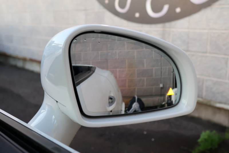 メルセデスベンツ SLKクラス SLK200 ｶｰﾎﾞﾝﾙｯｸｴﾃﾞｨｼｮﾝ　限定100台 AMGｽﾎﾟｰﾂPKG ﾚｰﾀﾞｰｾｰﾌﾃｨPKG 1ｵｰﾅｰ ﾏｼﾞｯｸｽｶｲｺﾝﾄﾛｰﾙﾊﾞﾘｵR 専用ﾅｯﾊﾟ革ｼｰﾄ ｼｰﾄﾋｰﾀｰ 純正ﾅﾋﾞ地ﾃﾞｼﾞ ECOｽﾄｯﾌﾟ ｷｾﾉﾝﾍｯﾄﾞ ｶｰﾎﾞﾝｲﾝﾃﾘｱ AMG18AW　2年保証