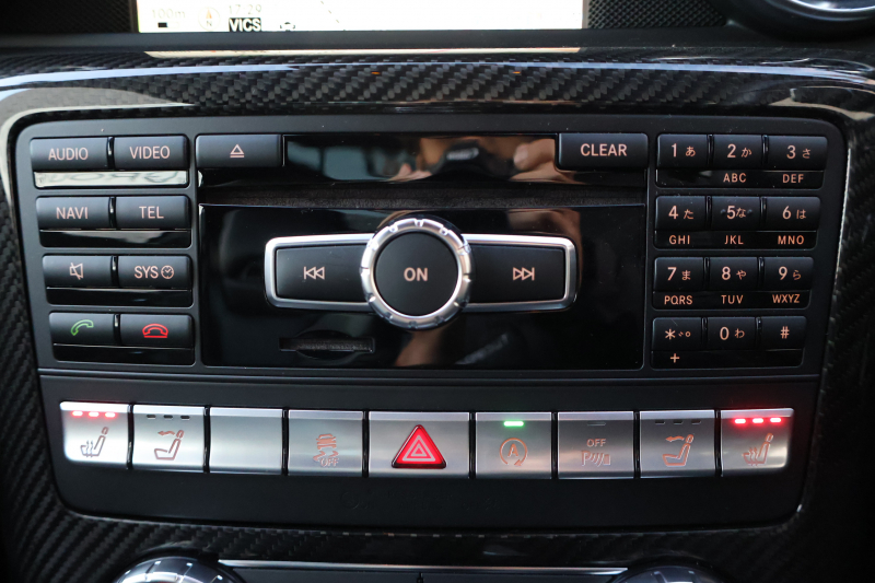 メルセデスベンツ SLKクラス SLK200 ｶｰﾎﾞﾝﾙｯｸｴﾃﾞｨｼｮﾝ　限定100台 AMGｽﾎﾟｰﾂPKG ﾚｰﾀﾞｰｾｰﾌﾃｨPKG 1ｵｰﾅｰ ﾏｼﾞｯｸｽｶｲｺﾝﾄﾛｰﾙﾊﾞﾘｵR 専用ﾅｯﾊﾟ革ｼｰﾄ ｼｰﾄﾋｰﾀｰ 純正ﾅﾋﾞ地ﾃﾞｼﾞ ECOｽﾄｯﾌﾟ ｷｾﾉﾝﾍｯﾄﾞ ｶｰﾎﾞﾝｲﾝﾃﾘｱ AMG18AW　2年保証