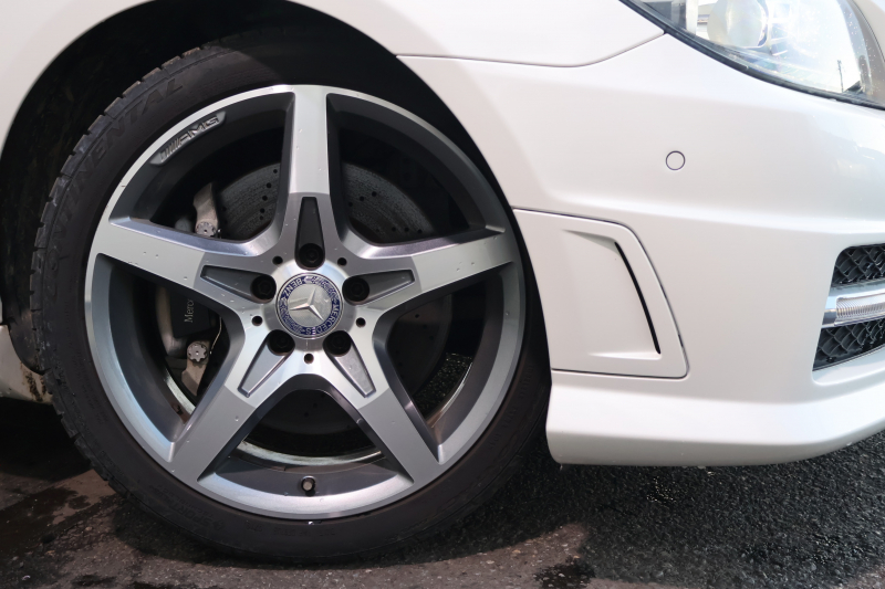 メルセデスベンツ SLKクラス SLK200 ｶｰﾎﾞﾝﾙｯｸｴﾃﾞｨｼｮﾝ　限定100台 AMGｽﾎﾟｰﾂPKG ﾚｰﾀﾞｰｾｰﾌﾃｨPKG 1ｵｰﾅｰ ﾏｼﾞｯｸｽｶｲｺﾝﾄﾛｰﾙﾊﾞﾘｵR 専用ﾅｯﾊﾟ革ｼｰﾄ ｼｰﾄﾋｰﾀｰ 純正ﾅﾋﾞ地ﾃﾞｼﾞ ECOｽﾄｯﾌﾟ ｷｾﾉﾝﾍｯﾄﾞ ｶｰﾎﾞﾝｲﾝﾃﾘｱ AMG18AW　2年保証