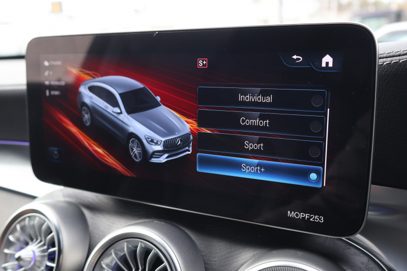 AMG GLCクーペ GLC43 4MATIC ｸｰﾍﾟ　後期型 ﾚｻﾞｰｴｸｽｸﾙｰｼﾌﾞPKG ﾚｰﾀﾞｰｾｰﾌﾃｨPKG ｴｱﾊﾞﾗﾝｽPKG ﾊﾟﾉﾗﾏSR 黒革ｼｰﾄ ｼｰﾄﾋｰﾀ ﾍﾞﾝﾁﾚｰﾀ MBUX 純正10.25ｲﾝﾁﾅﾋﾞ地ﾃﾞｼﾞ ｺｯｸﾋﾟｯﾄDisp 360°ｶﾒﾗ Burmester PTS 電動Rｹﾞｰﾄ HUD AMG20ｲﾝﾁAW　2年保証