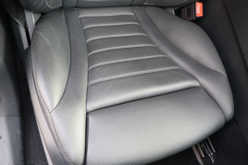 AMG GLCクーペ GLC43 4MATIC ｸｰﾍﾟ　後期型 ﾚｻﾞｰｴｸｽｸﾙｰｼﾌﾞPKG ﾚｰﾀﾞｰｾｰﾌﾃｨPKG ｴｱﾊﾞﾗﾝｽPKG ﾊﾟﾉﾗﾏSR 黒革ｼｰﾄ ｼｰﾄﾋｰﾀ ﾍﾞﾝﾁﾚｰﾀ MBUX 純正10.25ｲﾝﾁﾅﾋﾞ地ﾃﾞｼﾞ ｺｯｸﾋﾟｯﾄDisp 360°ｶﾒﾗ Burmester PTS 電動Rｹﾞｰﾄ HUD AMG20ｲﾝﾁAW　2年保証