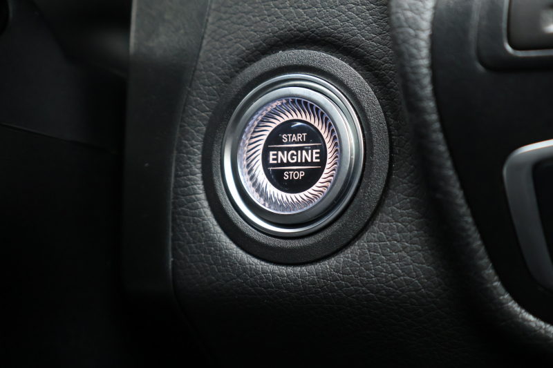 メルセデスベンツ GLC GLC220d 4MATIC AMGﾗｲﾝ　後期型 ﾚｻﾞｰｴｸｽｸﾙｰｼﾌﾞPKG ﾚｰﾀﾞｰｾｰﾌﾃｨPKG ｴｱﾊﾞﾗﾝｽPKG ﾊﾟﾉﾗﾏSR 1ｵｰﾅｰ 黒革ｼｰﾄ ｼｰﾄﾋｰﾀ ﾍﾞﾝﾁﾚｰﾀ MBUX 純正10.25ｲﾝﾁﾅﾋﾞ地ﾃﾞｼﾞ ｺｯｸﾋﾟｯﾄDisp 360°ｶﾒﾗ PTS 電動Rｹﾞｰﾄ HUD AMG19ｲﾝﾁAW　2年保証