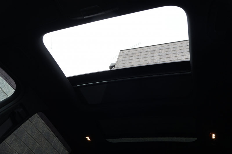 メルセデスベンツ GLC GLC220d 4MATIC AMGﾗｲﾝ　後期型 ﾚｻﾞｰｴｸｽｸﾙｰｼﾌﾞPKG ﾚｰﾀﾞｰｾｰﾌﾃｨPKG ｴｱﾊﾞﾗﾝｽPKG ﾊﾟﾉﾗﾏSR 1ｵｰﾅｰ 黒革ｼｰﾄ ｼｰﾄﾋｰﾀ ﾍﾞﾝﾁﾚｰﾀ MBUX 純正10.25ｲﾝﾁﾅﾋﾞ地ﾃﾞｼﾞ ｺｯｸﾋﾟｯﾄDisp 360°ｶﾒﾗ PTS 電動Rｹﾞｰﾄ HUD AMG19ｲﾝﾁAW　2年保証