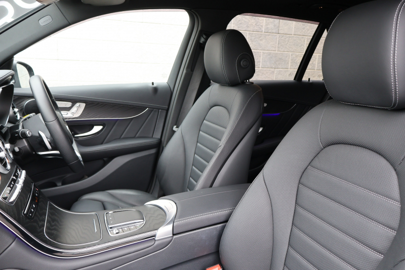 メルセデスベンツ GLC GLC220d 4MATIC AMGﾗｲﾝ　後期型 ﾚｻﾞｰｴｸｽｸﾙｰｼﾌﾞPKG ﾚｰﾀﾞｰｾｰﾌﾃｨPKG ｴｱﾊﾞﾗﾝｽPKG ﾊﾟﾉﾗﾏSR 1ｵｰﾅｰ 黒革ｼｰﾄ ｼｰﾄﾋｰﾀ ﾍﾞﾝﾁﾚｰﾀ MBUX 純正10.25ｲﾝﾁﾅﾋﾞ地ﾃﾞｼﾞ ｺｯｸﾋﾟｯﾄDisp 360°ｶﾒﾗ PTS 電動Rｹﾞｰﾄ HUD AMG19ｲﾝﾁAW　2年保証