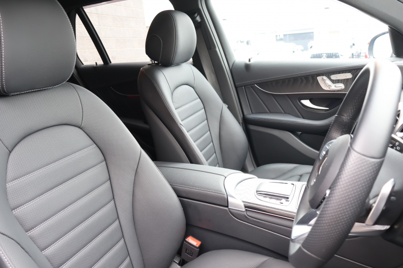 メルセデスベンツ GLC GLC220d 4MATIC AMGﾗｲﾝ　後期型 ﾚｻﾞｰｴｸｽｸﾙｰｼﾌﾞPKG ﾚｰﾀﾞｰｾｰﾌﾃｨPKG ｴｱﾊﾞﾗﾝｽPKG ﾊﾟﾉﾗﾏSR 1ｵｰﾅｰ 黒革ｼｰﾄ ｼｰﾄﾋｰﾀ ﾍﾞﾝﾁﾚｰﾀ MBUX 純正10.25ｲﾝﾁﾅﾋﾞ地ﾃﾞｼﾞ ｺｯｸﾋﾟｯﾄDisp 360°ｶﾒﾗ PTS 電動Rｹﾞｰﾄ HUD AMG19ｲﾝﾁAW　2年保証