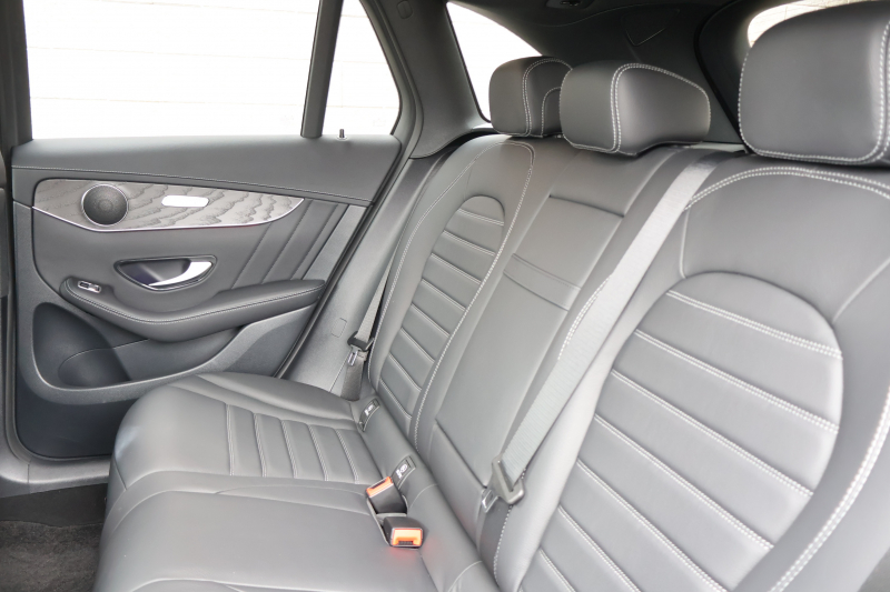 メルセデスベンツ GLC GLC220d 4MATIC AMGﾗｲﾝ　後期型 ﾚｻﾞｰｴｸｽｸﾙｰｼﾌﾞPKG ﾚｰﾀﾞｰｾｰﾌﾃｨPKG ｴｱﾊﾞﾗﾝｽPKG ﾊﾟﾉﾗﾏSR 1ｵｰﾅｰ 黒革ｼｰﾄ ｼｰﾄﾋｰﾀ ﾍﾞﾝﾁﾚｰﾀ MBUX 純正10.25ｲﾝﾁﾅﾋﾞ地ﾃﾞｼﾞ ｺｯｸﾋﾟｯﾄDisp 360°ｶﾒﾗ PTS 電動Rｹﾞｰﾄ HUD AMG19ｲﾝﾁAW　2年保証