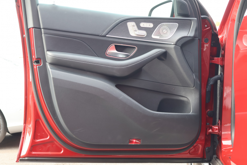 メルセデスベンツ GLE GLE450 4MATIC ｽﾎﾟｰﾂ(ISG搭載ﾓﾃﾞﾙ)　AMGｽﾀｲﾘﾝｸﾞPKG ﾚｰﾀﾞｰｾｰﾌﾃｨPKG ｴﾅｼﾞｬｲｼﾞﾝｸﾞPKG ﾊﾟﾉﾗﾏSR 黒ﾅｯﾊﾟ革 ｼｰﾄﾋｰﾀｰ ﾍﾞﾝﾁﾚｰﾀｰ MBUX純正12.3ｲﾝﾁﾅﾋﾞTV 360°ｶﾒﾗ Burmester 温冷機能付ｶｯﾌﾟﾎﾙﾀﾞｰ HUD ﾏﾙﾁﾋﾞｰﾑLED AMG20ｲﾝﾁAW　2年保証