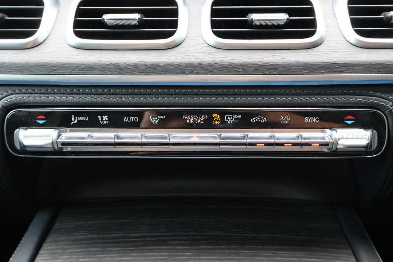 メルセデスベンツ GLE GLE400d 4MATIC ｽﾎﾟｰﾂ　ﾚｰﾀﾞｰｾｰﾌﾃｨPKG ｴﾅｼﾞｬｲｼﾞﾝｸﾞPKG ﾊﾟﾉﾗﾏSR 黒ﾅｯﾊﾟ革 ｼｰﾄﾋｰﾀｰ ﾍﾞﾝﾁﾚｰﾀｰ 純正12.3ｲﾝﾁﾅﾋﾞTV MBUX 360°ｶﾒﾗ Burmester 電動Rｹﾞｰﾄ ﾌｯﾄﾄﾗﾝｸOP 温冷機能付ｶｯﾌﾟﾎﾙﾀﾞｰ HUD LEDﾗｲﾄ AMG20ｲﾝﾁAW　2年保証