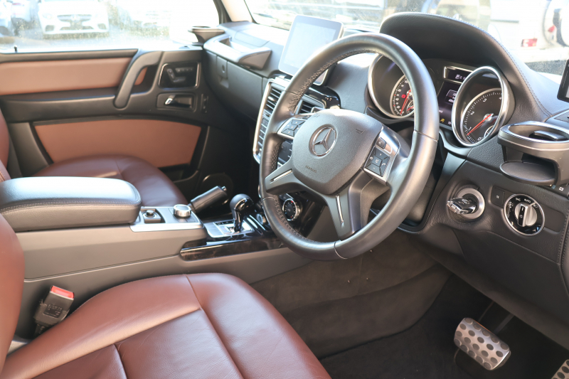 メルセデスベンツ Gクラス G350d　後期型 ﾗｸﾞｼﾞｭｱﾘｰPKG ｴｸｽﾃﾘｱｽﾃﾝﾚｽPKG ｸﾛｰﾑPKG ﾃﾞｨｽﾄﾛﾆｯｸ&BSM 7AT SR 茶革ｼｰﾄ ﾒﾓﾘｰ付Pｼｰﾄ 全席ﾋｰﾀｰ 純正8ｲﾝﾁﾜｲﾄﾞﾅﾋﾞ地ﾃﾞｼﾞ Bｶﾒﾗ harman/kardon LOGIC7ｻﾗｳﾝﾄﾞ appleCarplay AndroidAuto PTS ｷｾﾉﾝ 純正18ｲﾝﾁAW　2年保証