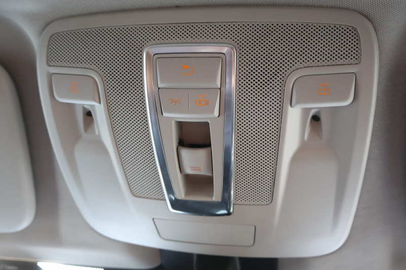 メルセデスベンツ Gクラス G350d　後期型 ﾗｸﾞｼﾞｭｱﾘｰPKG ｴｸｽﾃﾘｱｽﾃﾝﾚｽPKG ｸﾛｰﾑPKG ﾃﾞｨｽﾄﾛﾆｯｸ&BSM 7AT SR 茶革ｼｰﾄ ﾒﾓﾘｰ付Pｼｰﾄ 全席ﾋｰﾀｰ 純正8ｲﾝﾁﾜｲﾄﾞﾅﾋﾞ地ﾃﾞｼﾞ Bｶﾒﾗ harman/kardon LOGIC7ｻﾗｳﾝﾄﾞ appleCarplay AndroidAuto PTS ｷｾﾉﾝ 純正18ｲﾝﾁAW　2年保証