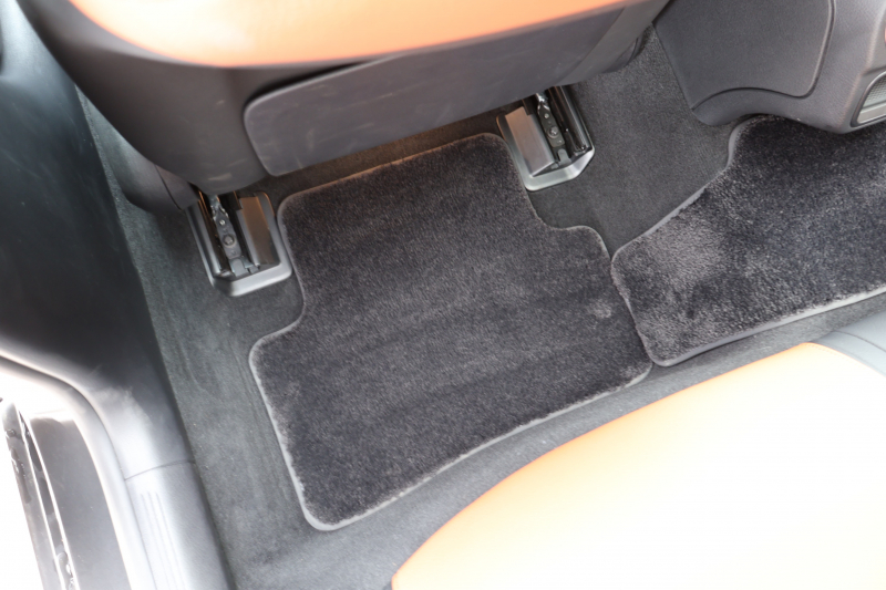 メルセデスベンツ Cクラス C220d ｽﾃｰｼｮﾝﾜｺﾞﾝ AVG　ﾚｻﾞｰｴｸｽｸﾙｰｼﾌﾞPKG AMGﾗｲﾝPKG ﾍﾞｰｼｯｸPKG ﾚｰﾀﾞｰｾｰﾌﾃｨPKG 1ｵｰﾅｰ ﾊﾟﾉﾗﾏSR 茶革 ｼｰﾄﾋｰﾀｰ 純正ﾅﾋﾞ地ﾃﾞｼﾞ MBUX ARﾅﾋﾞ 360度ｶﾒﾗ  PTS HUD  AMG18ｲﾝﾁAW　2年保証