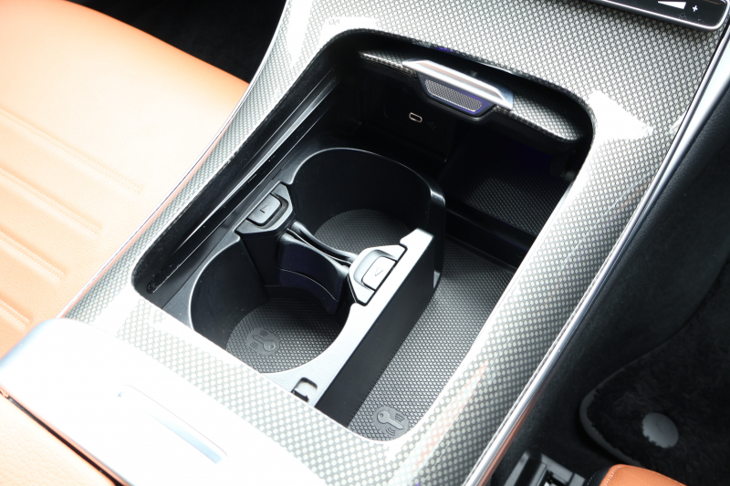 メルセデスベンツ Cクラス C220d ｽﾃｰｼｮﾝﾜｺﾞﾝ AVG　ﾚｻﾞｰｴｸｽｸﾙｰｼﾌﾞPKG AMGﾗｲﾝPKG ﾍﾞｰｼｯｸPKG ﾚｰﾀﾞｰｾｰﾌﾃｨPKG 1ｵｰﾅｰ ﾊﾟﾉﾗﾏSR 茶革 ｼｰﾄﾋｰﾀｰ 純正ﾅﾋﾞ地ﾃﾞｼﾞ MBUX ARﾅﾋﾞ 360度ｶﾒﾗ  PTS HUD  AMG18ｲﾝﾁAW　2年保証