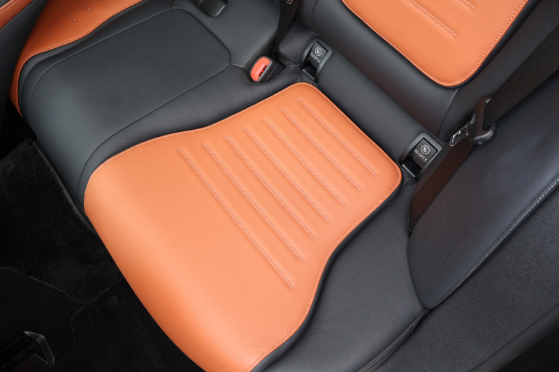 メルセデスベンツ Cクラス C220d ｽﾃｰｼｮﾝﾜｺﾞﾝ AVG　ﾚｻﾞｰｴｸｽｸﾙｰｼﾌﾞPKG AMGﾗｲﾝPKG ﾍﾞｰｼｯｸPKG ﾚｰﾀﾞｰｾｰﾌﾃｨPKG 1ｵｰﾅｰ ﾊﾟﾉﾗﾏSR 茶革 ｼｰﾄﾋｰﾀｰ 純正ﾅﾋﾞ地ﾃﾞｼﾞ MBUX ARﾅﾋﾞ 360度ｶﾒﾗ  PTS HUD  AMG18ｲﾝﾁAW　2年保証