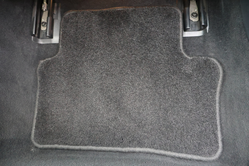 メルセデスベンツ Eクラス E220d 4MATIC ｵｰﾙﾃﾚｲﾝ　 中期型 ｴｸｽｸﾙｰｼﾌﾞPKG ﾚｰﾀﾞｰｾｰﾌﾃｨPKG ｴｱﾊﾞﾗﾝｽPKG ﾊﾟﾉﾗﾏSR ｷｰﾚｽGO ﾌﾞﾗｯｸ革 ｼｰﾄﾋｰﾀｰ ﾍﾞﾝﾁﾚｰﾀｰ 12.3ｲﾝﾁﾅﾋﾞ地ﾃﾞｼﾞ 360°ｶﾒﾗ Burmester Applecarplay 電動Rｹﾞｰﾄ HUD 専用19ｲﾝﾁAW　2年保証