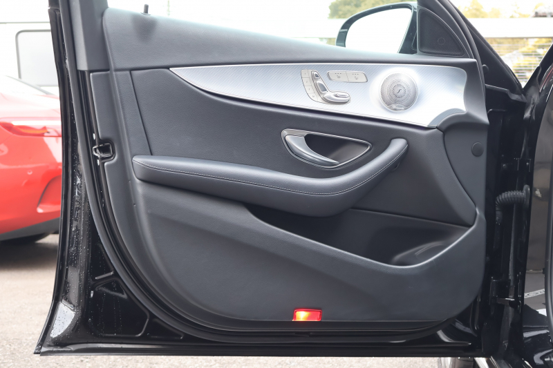 メルセデスベンツ Eクラス E220d 4MATIC ｵｰﾙﾃﾚｲﾝ　 中期型 ｴｸｽｸﾙｰｼﾌﾞPKG ﾚｰﾀﾞｰｾｰﾌﾃｨPKG ｴｱﾊﾞﾗﾝｽPKG ﾊﾟﾉﾗﾏSR ｷｰﾚｽGO ﾌﾞﾗｯｸ革 ｼｰﾄﾋｰﾀｰ ﾍﾞﾝﾁﾚｰﾀｰ 12.3ｲﾝﾁﾅﾋﾞ地ﾃﾞｼﾞ 360°ｶﾒﾗ Burmester Applecarplay 電動Rｹﾞｰﾄ HUD 専用19ｲﾝﾁAW　2年保証