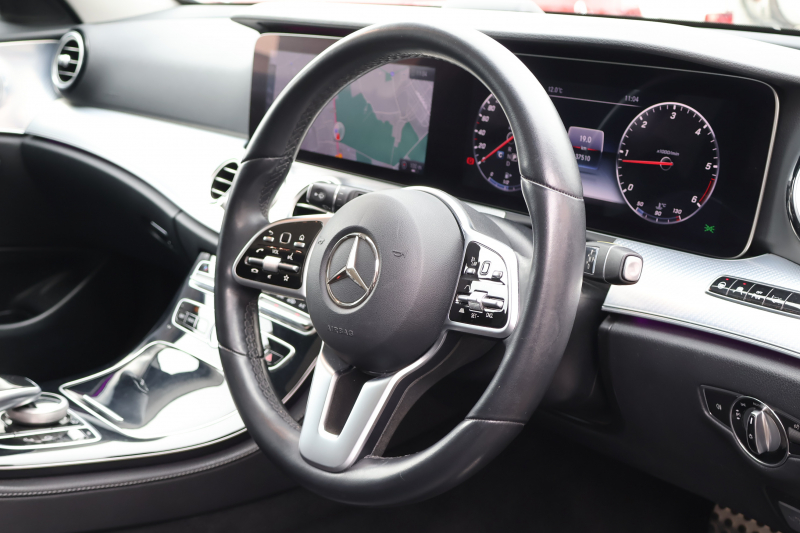 メルセデスベンツ Eクラス E220d 4MATIC ｵｰﾙﾃﾚｲﾝ　 中期型 ｴｸｽｸﾙｰｼﾌﾞPKG ﾚｰﾀﾞｰｾｰﾌﾃｨPKG ｴｱﾊﾞﾗﾝｽPKG ﾊﾟﾉﾗﾏSR ｷｰﾚｽGO ﾌﾞﾗｯｸ革 ｼｰﾄﾋｰﾀｰ ﾍﾞﾝﾁﾚｰﾀｰ 12.3ｲﾝﾁﾅﾋﾞ地ﾃﾞｼﾞ 360°ｶﾒﾗ Burmester Applecarplay 電動Rｹﾞｰﾄ HUD 専用19ｲﾝﾁAW　2年保証