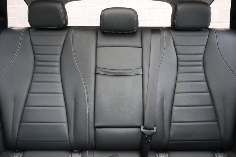 メルセデスベンツ Eクラス E220d 4MATIC ｵｰﾙﾃﾚｲﾝ　 中期型 ｴｸｽｸﾙｰｼﾌﾞPKG ﾚｰﾀﾞｰｾｰﾌﾃｨPKG ｴｱﾊﾞﾗﾝｽPKG ﾊﾟﾉﾗﾏSR ｷｰﾚｽGO ﾌﾞﾗｯｸ革 ｼｰﾄﾋｰﾀｰ ﾍﾞﾝﾁﾚｰﾀｰ 12.3ｲﾝﾁﾅﾋﾞ地ﾃﾞｼﾞ 360°ｶﾒﾗ Burmester Applecarplay 電動Rｹﾞｰﾄ HUD 専用19ｲﾝﾁAW　2年保証