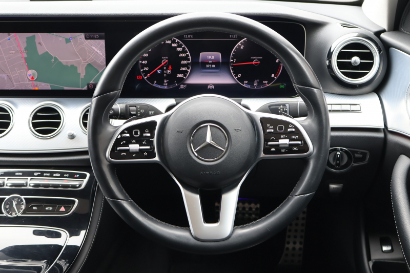 メルセデスベンツ Eクラス E220d 4MATIC ｵｰﾙﾃﾚｲﾝ　 中期型 ｴｸｽｸﾙｰｼﾌﾞPKG ﾚｰﾀﾞｰｾｰﾌﾃｨPKG ｴｱﾊﾞﾗﾝｽPKG ﾊﾟﾉﾗﾏSR ｷｰﾚｽGO ﾌﾞﾗｯｸ革 ｼｰﾄﾋｰﾀｰ ﾍﾞﾝﾁﾚｰﾀｰ 12.3ｲﾝﾁﾅﾋﾞ地ﾃﾞｼﾞ 360°ｶﾒﾗ Burmester Applecarplay 電動Rｹﾞｰﾄ HUD 専用19ｲﾝﾁAW　2年保証