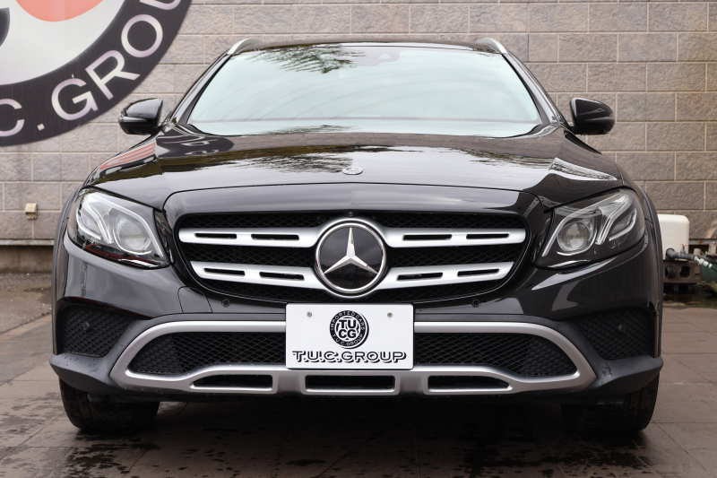 メルセデスベンツ Eクラス E220d 4MATIC ｵｰﾙﾃﾚｲﾝ　 中期型 ｴｸｽｸﾙｰｼﾌﾞPKG ﾚｰﾀﾞｰｾｰﾌﾃｨPKG ｴｱﾊﾞﾗﾝｽPKG ﾊﾟﾉﾗﾏSR ｷｰﾚｽGO ﾌﾞﾗｯｸ革 ｼｰﾄﾋｰﾀｰ ﾍﾞﾝﾁﾚｰﾀｰ 12.3ｲﾝﾁﾅﾋﾞ地ﾃﾞｼﾞ 360°ｶﾒﾗ Burmester Applecarplay 電動Rｹﾞｰﾄ HUD 専用19ｲﾝﾁAW　2年保証