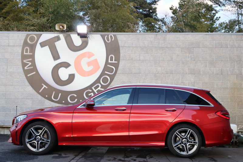 メルセデスベンツ Cクラス C200 ｽﾃｰｼｮﾝﾜｺﾞﾝ ﾛｰﾚｳｽED ｽﾎﾟｰﾂﾌﾟﾗｽPKG 　後期型 AMGｽﾀｲﾘﾝｸﾞPKG ﾚｰﾀﾞｰｾｰﾌﾃｨPKG 黒革 ｼｰﾄﾋｰﾀｰ 純正10.25ｲﾝﾁﾅﾋﾞ地ﾃﾞｼﾞ ｺｯｸﾋﾟｯﾄDisp AppleCarPlay Bﾓﾆﾀｰ 電動Rｹﾞｰﾄ ﾌｯﾄﾄﾗﾝｸOP HUD AMG18ｲﾝﾁAW　2年保証