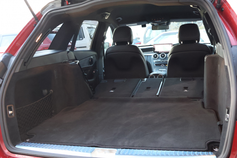 メルセデスベンツ Cクラス C200 ｽﾃｰｼｮﾝﾜｺﾞﾝ ﾛｰﾚｳｽED ｽﾎﾟｰﾂﾌﾟﾗｽPKG 　後期型 AMGｽﾀｲﾘﾝｸﾞPKG ﾚｰﾀﾞｰｾｰﾌﾃｨPKG 黒革 ｼｰﾄﾋｰﾀｰ 純正10.25ｲﾝﾁﾅﾋﾞ地ﾃﾞｼﾞ ｺｯｸﾋﾟｯﾄDisp AppleCarPlay Bﾓﾆﾀｰ 電動Rｹﾞｰﾄ ﾌｯﾄﾄﾗﾝｸOP HUD AMG18ｲﾝﾁAW　2年保証