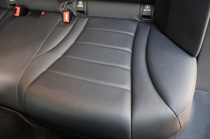 メルセデスベンツ Cクラス C200 ｽﾃｰｼｮﾝﾜｺﾞﾝ ﾛｰﾚｳｽED ｽﾎﾟｰﾂﾌﾟﾗｽPKG 　後期型 AMGｽﾀｲﾘﾝｸﾞPKG ﾚｰﾀﾞｰｾｰﾌﾃｨPKG 黒革 ｼｰﾄﾋｰﾀｰ 純正10.25ｲﾝﾁﾅﾋﾞ地ﾃﾞｼﾞ ｺｯｸﾋﾟｯﾄDisp AppleCarPlay Bﾓﾆﾀｰ 電動Rｹﾞｰﾄ ﾌｯﾄﾄﾗﾝｸOP HUD AMG18ｲﾝﾁAW　2年保証