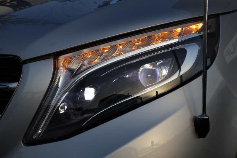 メルセデスベンツ Vクラス V220d AVG ｴｸｽﾄﾗﾛﾝｸﾞ　ｱﾊﾞﾝｷﾞｬﾙﾄﾞﾗｲﾝ ﾚｰﾀﾞｰｾｰﾌﾃｨPKG 1ｵｰﾅｰ 黒革ｼｰﾄ  ｼｰﾄﾋｰﾀ 純正ﾅﾋﾞ地ﾃﾞｼﾞ 360度ｶﾒﾗ Burmesterｻﾗｳﾝﾄﾞ 電動Rｹﾞｰﾄ 電動ﾃﾞｭｱﾙｽﾗｲﾄﾞﾄﾞｱ ｶﾛｯﾂｪﾘｱ製ﾌﾘｯﾌﾟﾀﾞｳﾝﾓﾆﾀｰ  純正18ｲﾝﾁAW　2年保証