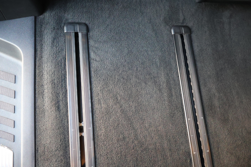 メルセデスベンツ Vクラス V220d AVG ｴｸｽﾄﾗﾛﾝｸﾞ　ｱﾊﾞﾝｷﾞｬﾙﾄﾞﾗｲﾝ ﾚｰﾀﾞｰｾｰﾌﾃｨPKG 1ｵｰﾅｰ 黒革ｼｰﾄ  ｼｰﾄﾋｰﾀ 純正ﾅﾋﾞ地ﾃﾞｼﾞ 360度ｶﾒﾗ Burmesterｻﾗｳﾝﾄﾞ 電動Rｹﾞｰﾄ 電動ﾃﾞｭｱﾙｽﾗｲﾄﾞﾄﾞｱ ｶﾛｯﾂｪﾘｱ製ﾌﾘｯﾌﾟﾀﾞｳﾝﾓﾆﾀｰ  純正18ｲﾝﾁAW　2年保証