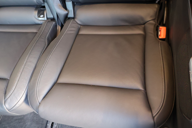 メルセデスベンツ Vクラス V220d AVG ｴｸｽﾄﾗﾛﾝｸﾞ　ｱﾊﾞﾝｷﾞｬﾙﾄﾞﾗｲﾝ ﾚｰﾀﾞｰｾｰﾌﾃｨPKG 1ｵｰﾅｰ 黒革ｼｰﾄ  ｼｰﾄﾋｰﾀ 純正ﾅﾋﾞ地ﾃﾞｼﾞ 360度ｶﾒﾗ Burmesterｻﾗｳﾝﾄﾞ 電動Rｹﾞｰﾄ 電動ﾃﾞｭｱﾙｽﾗｲﾄﾞﾄﾞｱ ｶﾛｯﾂｪﾘｱ製ﾌﾘｯﾌﾟﾀﾞｳﾝﾓﾆﾀｰ  純正18ｲﾝﾁAW　2年保証