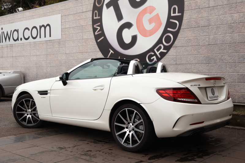 AMG SLC SLC43　AMGﾅｲﾄPKG AMGｽﾀｲﾘﾝｸﾞPKG ﾚｰﾀﾞｰｾｰﾌﾃｨPKG ﾏｼﾞｯｸｽｶｲｺﾝﾄﾛｰﾙﾊﾞﾘｵR 黒ﾅｯﾊﾟ革 ｼｰﾄﾋｰﾀｰ ｴｱｽｶｰﾌ 純正ﾅﾋﾞ地ﾃﾞｼﾞ harman/kardon Bﾓﾆﾀｰ  LEDﾍｯﾄﾞ AMGﾊﾟﾌｫｰﾏﾝｽｽﾃｱ AMG18AW　2年保証