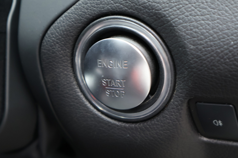 AMG SLC SLC43　AMGﾅｲﾄPKG AMGｽﾀｲﾘﾝｸﾞPKG ﾚｰﾀﾞｰｾｰﾌﾃｨPKG ﾏｼﾞｯｸｽｶｲｺﾝﾄﾛｰﾙﾊﾞﾘｵR 黒ﾅｯﾊﾟ革 ｼｰﾄﾋｰﾀｰ ｴｱｽｶｰﾌ 純正ﾅﾋﾞ地ﾃﾞｼﾞ harman/kardon Bﾓﾆﾀｰ  LEDﾍｯﾄﾞ AMGﾊﾟﾌｫｰﾏﾝｽｽﾃｱ AMG18AW　2年保証