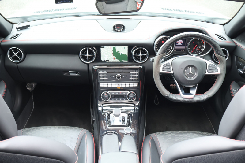 AMG SLC SLC43　AMGﾅｲﾄPKG AMGｽﾀｲﾘﾝｸﾞPKG ﾚｰﾀﾞｰｾｰﾌﾃｨPKG ﾏｼﾞｯｸｽｶｲｺﾝﾄﾛｰﾙﾊﾞﾘｵR 黒ﾅｯﾊﾟ革 ｼｰﾄﾋｰﾀｰ ｴｱｽｶｰﾌ 純正ﾅﾋﾞ地ﾃﾞｼﾞ harman/kardon Bﾓﾆﾀｰ  LEDﾍｯﾄﾞ AMGﾊﾟﾌｫｰﾏﾝｽｽﾃｱ AMG18AW　2年保証