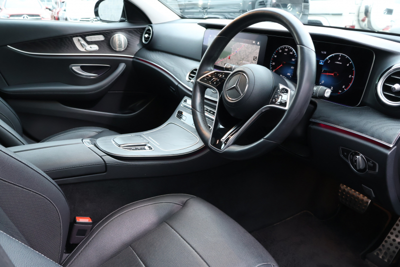 メルセデスベンツ Eクラス E220d 4MATIC ｵｰﾙﾃﾚｲﾝ　後期型 ｴｸｽｸﾙｰｼﾌﾞPKG ｴﾅｼﾞｬｲｼﾞﾝｸﾞPKG ﾚｰﾀﾞｰｾｰﾌﾃｨPKG ﾊﾟﾉﾗﾏSR ﾌﾞﾗｯｸ革 ｼｰﾄﾋｰﾀ ﾍﾞﾝﾁﾚｰﾀ 360°ｶﾒﾗ MBUX ARﾅﾋﾞｹﾞｰｼｮﾝ Burmester ﾜｲﾔﾚｽﾁｬｰｼﾞﾝｸﾞ HUD ｴｱｻｽ 純正19ｲﾝﾁAW　2年保証