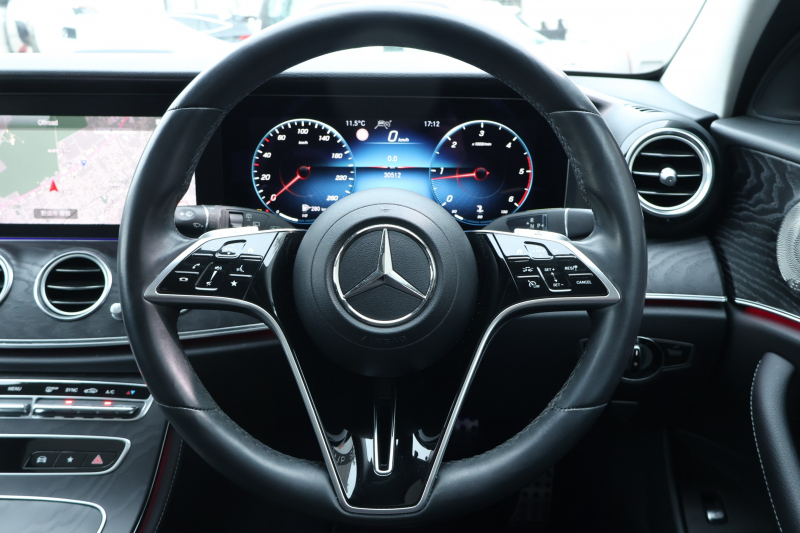 メルセデスベンツ Eクラス E220d 4MATIC ｵｰﾙﾃﾚｲﾝ　後期型 ｴｸｽｸﾙｰｼﾌﾞPKG ｴﾅｼﾞｬｲｼﾞﾝｸﾞPKG ﾚｰﾀﾞｰｾｰﾌﾃｨPKG ﾊﾟﾉﾗﾏSR ﾌﾞﾗｯｸ革 ｼｰﾄﾋｰﾀ ﾍﾞﾝﾁﾚｰﾀ 360°ｶﾒﾗ MBUX ARﾅﾋﾞｹﾞｰｼｮﾝ Burmester ﾜｲﾔﾚｽﾁｬｰｼﾞﾝｸﾞ HUD ｴｱｻｽ 純正19ｲﾝﾁAW　2年保証