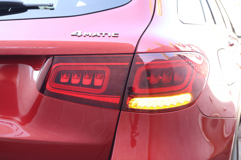 メルセデスベンツ GLC GLC220d 4MATIC AMGﾗｲﾝ　後期型 ﾚｻﾞｰｴｸｽｸﾙｰｼﾌﾞPKG ﾚｰﾀﾞｰｾｰﾌﾃｨPKG ｴｱﾊﾞﾗﾝｽPKG ﾊﾟﾉﾗﾏSR ｸﾗﾝﾍﾞﾘｰ赤革ｼｰﾄ 全席ｼｰﾄﾋｰﾀｰ MBUX 純正10.25ｲﾝﾁﾅﾋﾞ地ﾃﾞｼﾞ ｺｯｸﾋﾟｯﾄDisp 360°ｶﾒﾗ Burmester PTS 電動Rｹﾞｰﾄ HUD AMG19ｲﾝﾁAW　2年保証