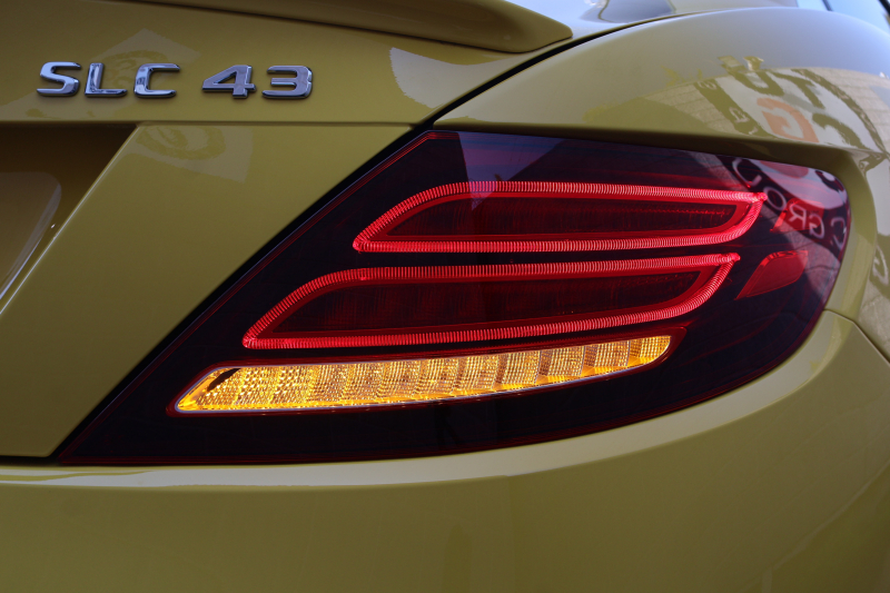 AMG SLC SLC43 ｽﾎﾟｰﾂ ﾌｧｲﾅﾙｴﾃﾞｨｼｮﾝ　特別仕様車  ﾚｰﾀﾞｰｾｰﾌﾃｨPKG ﾏｼﾞｯｸｽｶｲｺﾝﾄﾛｰﾙﾊﾞﾘｵR ﾌﾞﾗｯｸ/ｼﾙﾊﾞｰﾂｰﾄｰﾝ革 ｼｰﾄﾋｰﾀｰ ｴｱｽｶｰﾌ 純正ﾅﾋﾞ地ﾃﾞｼﾞ Bﾓﾆﾀｰ  LED AMGﾊﾟﾌｫｰﾏﾝｽｽﾃｱ AMG RIDE CONTROLｻｽﾍﾟﾝｼｮﾝ 専用AMG18AW　2年保証