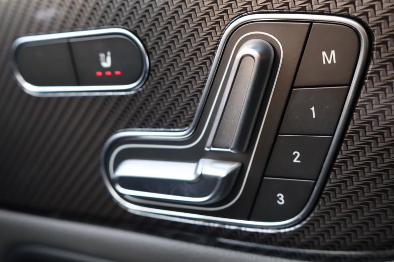 AMG GLB GLB35 4MATIC　AMGﾊﾟﾌｫｰﾏﾝｽPKG ｱﾄﾞﾊﾞﾝｽﾄﾞPKG ﾚｰﾀﾞｰｾｰﾌﾃｨPKG 1ｵｰﾅｰ ﾊﾟﾉﾗﾐｯｸSR 灰/黒革ｼｰﾄ ｼｰﾄﾋｰﾀｰ MBUX 10.25ｲﾝﾁﾅﾋﾞ地ﾃﾞｼﾞ 360度ｶﾒﾗ ﾌｯﾄﾄﾗﾝｸOP ﾜｲﾔﾚｽﾁｬｰｼﾞﾝｸﾞ HUD ﾃﾞｼﾞﾀﾙｲﾝﾅｰﾐﾗｰ AMG19AW　2年保証