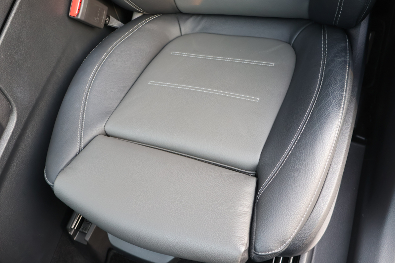 AMG GLB GLB35 4MATIC　AMGﾊﾟﾌｫｰﾏﾝｽPKG ｱﾄﾞﾊﾞﾝｽﾄﾞPKG ﾚｰﾀﾞｰｾｰﾌﾃｨPKG 1ｵｰﾅｰ ﾊﾟﾉﾗﾐｯｸSR 灰/黒革ｼｰﾄ ｼｰﾄﾋｰﾀｰ MBUX 10.25ｲﾝﾁﾅﾋﾞ地ﾃﾞｼﾞ 360度ｶﾒﾗ ﾌｯﾄﾄﾗﾝｸOP ﾜｲﾔﾚｽﾁｬｰｼﾞﾝｸﾞ HUD ﾃﾞｼﾞﾀﾙｲﾝﾅｰﾐﾗｰ AMG19AW　2年保証