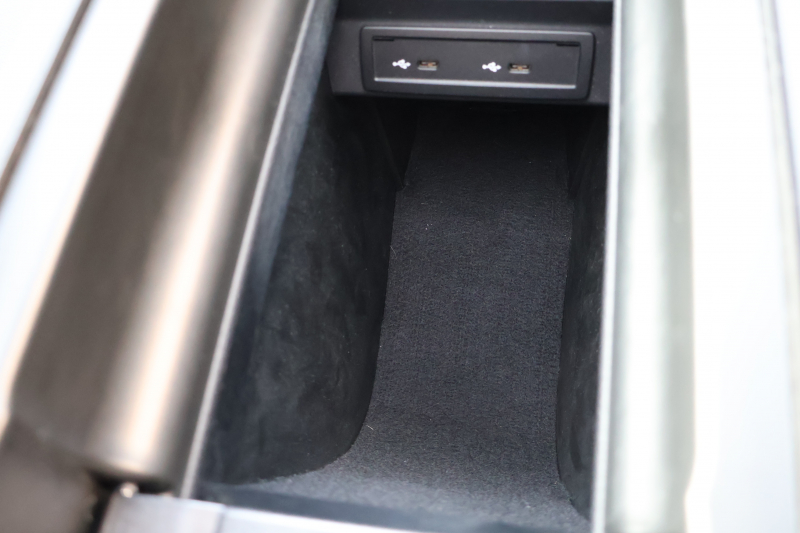 AMG GLB GLB35 4MATIC　AMGﾊﾟﾌｫｰﾏﾝｽPKG ｱﾄﾞﾊﾞﾝｽﾄﾞPKG ﾚｰﾀﾞｰｾｰﾌﾃｨPKG 1ｵｰﾅｰ ﾊﾟﾉﾗﾐｯｸSR 灰/黒革ｼｰﾄ ｼｰﾄﾋｰﾀｰ MBUX 10.25ｲﾝﾁﾅﾋﾞ地ﾃﾞｼﾞ 360度ｶﾒﾗ ﾌｯﾄﾄﾗﾝｸOP ﾜｲﾔﾚｽﾁｬｰｼﾞﾝｸﾞ HUD ﾃﾞｼﾞﾀﾙｲﾝﾅｰﾐﾗｰ AMG19AW　2年保証