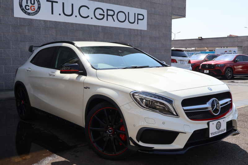 AMG GLA GLA45 AMG 4MATIC Edition1　特別仕様車 専用ｴｱﾛﾊﾟｰﾂ  専用ｻｲﾄﾞﾃﾞｶｰﾙ ﾚｰﾀﾞｰｾｰﾌﾃｨPKG AMGﾊﾟﾌｫｰﾏﾝｽｼｰﾄ AMGﾊﾟﾌｫｰﾏﾝｽｽﾃｱ ﾒﾓﾘｰ機能付ﾊﾟﾜｰｼｰﾄ ｼｰﾄﾋｰﾀｰ 純正ﾅﾋﾞ地ﾃﾞｼﾞ Bﾓﾆﾀｰ 電動Rｹﾞｰﾄ ｷｾﾉﾝﾍｯﾄﾞ PTS AMG20AW　2年保証